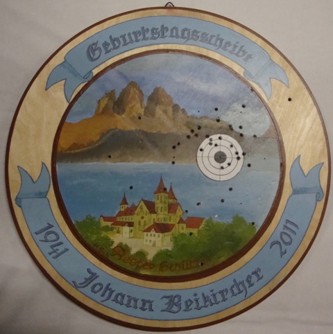 Scheibe mit Motiv Alte Heimat-Südtirol un Neue Heimat-Ellwangen gemalt von Hans Schmidt